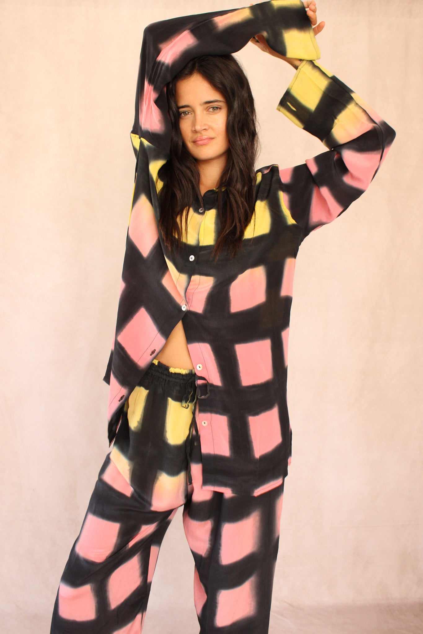 Square Graphic Silk Set