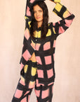 Square Graphic Silk Set