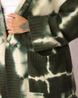 CASHMERE TIE DYE CARDIGAN FOREST GREEN