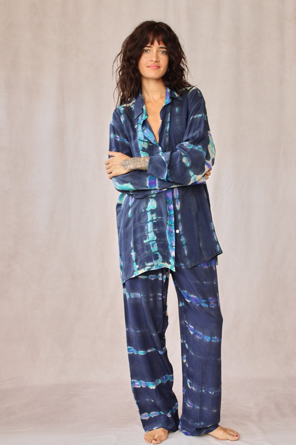 SHIBORI SILK SET BLUE HIBISCUS