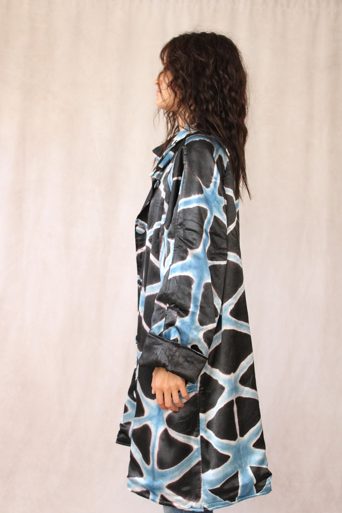 THE SOLSTICE COAT BLACK HIBISCUS