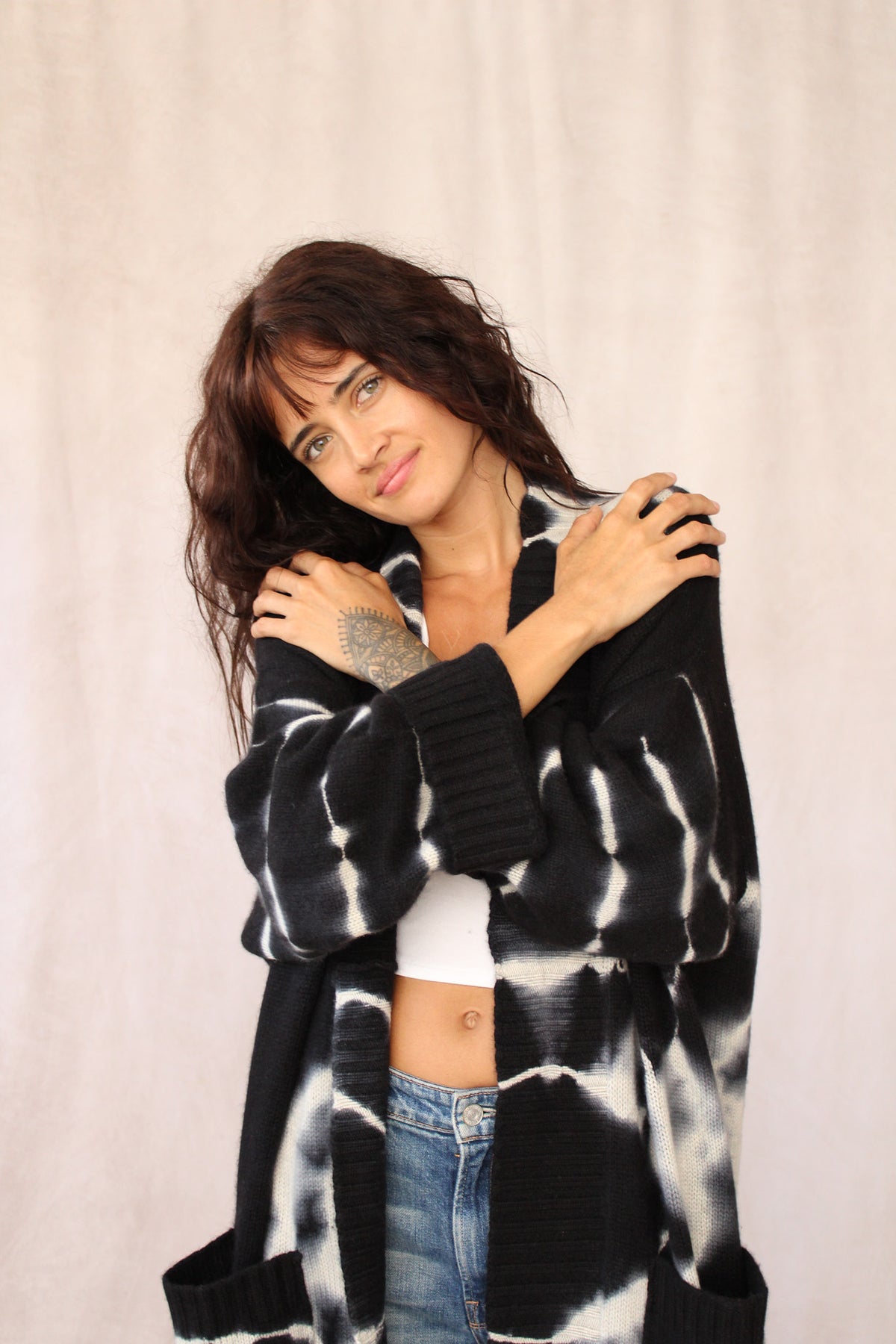 CASHMERE TIE DYE LONG CARDIGAN BLACK